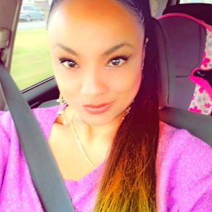 Meet your Posher, Sabrina